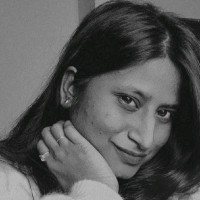 R Sowmiya