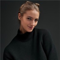 Théa Yazli-Leprince