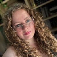 Caitlin Devine