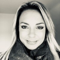 Vicki Knight