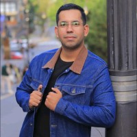 Alcides Souza