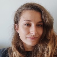 Estelle Delouche, Phd