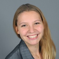Dana Staus