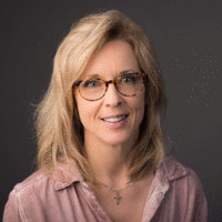 Danielle Lavin