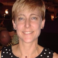 Dr Clare Stockley