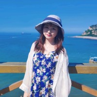 Jingyi Feng