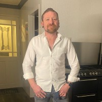 Sean Holmes