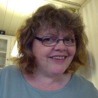 Linda Larsen