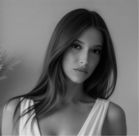 Elena Nikolova