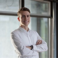 Tim Oeser