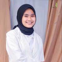 Lely Fitria