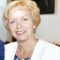 Loes Dehne