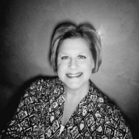 Wendy Vail