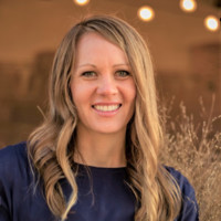 Wendy Kaye Larson Olson