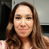 Iris Sandoval