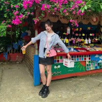 Hồng Hạnh