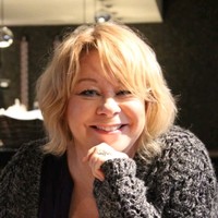 Loes Amptmeijer