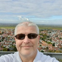 Hartmut Kühnapfel