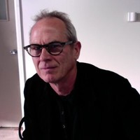 Dr Simon Mark