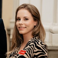 Ewa Kuźniar-Dziura