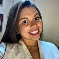 Paula Raquel Farias