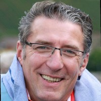 Manfred Becher