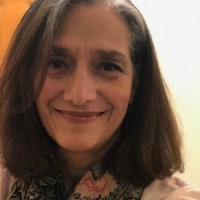 Shirley Ezerins