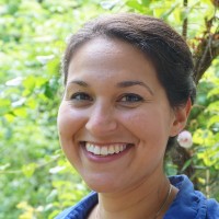 Dr. Indra Navina Dahmke