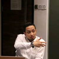 Michael Target Nainggolan