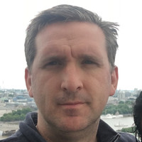 Unai Sabatié - Inyección Plástico