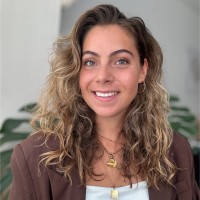 Dana Roelen