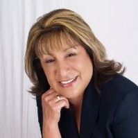 Minnie Tovar