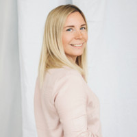 Julia Åhlgren