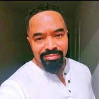 L A Mcknight