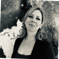 Rebecca Henzi