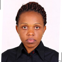 Dr. Larissa Carola B.