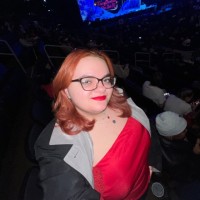Tracey Lampros