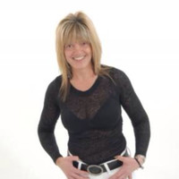 Lesley Bailey ( Derricutt)