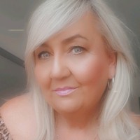 Linda Jones