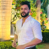 Shailesh Kakade