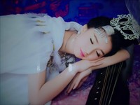 尤亚丽