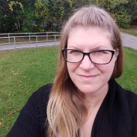 Tracey Buschlen
