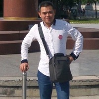 李龙高