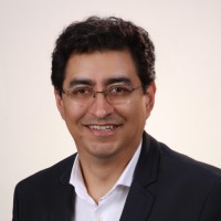 J. Carlos Arraya, Mba