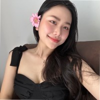 Emma Nguyễn