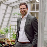 Elliott Stern