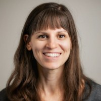 Natalie Zdan, Uxc