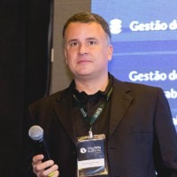 Raphael Machado