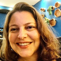 Valéria Peruca de Melo