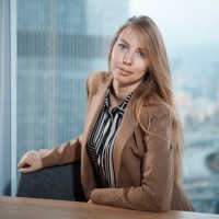 Елена Середина